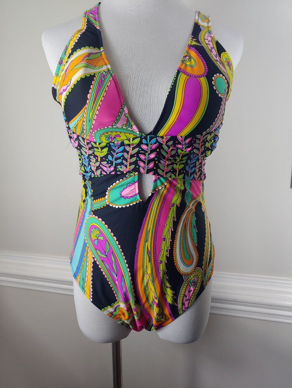 Trina Turk Garden Paisley One Piece Swimwear Size 8M